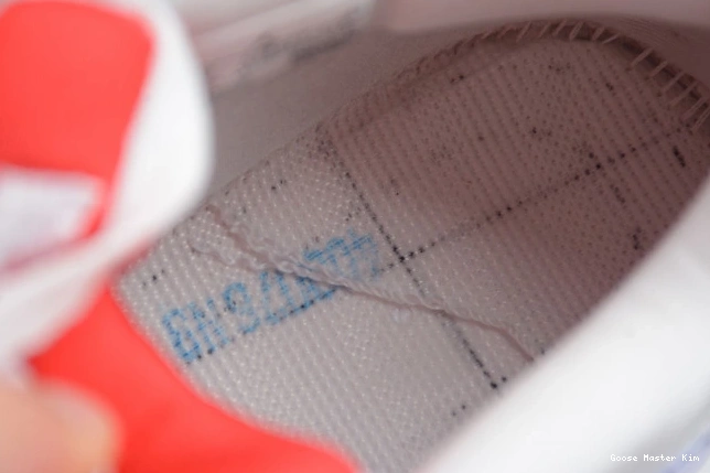 Red CT8527-112 Metallic Jordan Air 4 0601